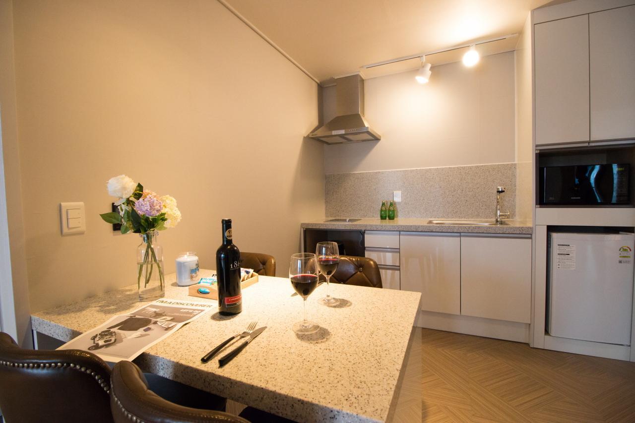 Lium Spa Hostel ヨス市 エクステリア 写真