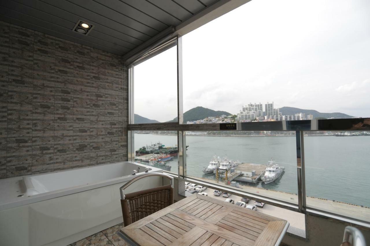 Lium Spa Hostel ヨス市 エクステリア 写真