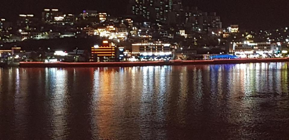 Lium Spa Hostel ヨス市 エクステリア 写真